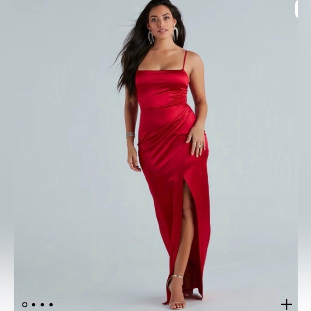 Windsor Red Dress